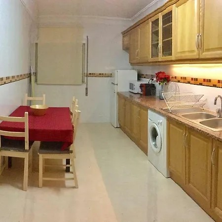 Historic Centre Spacious Apto Апартаменты *